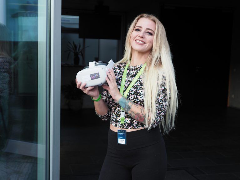 Filmemacherin Andrea Benge mit ihrer kurzen immersiven Animation.