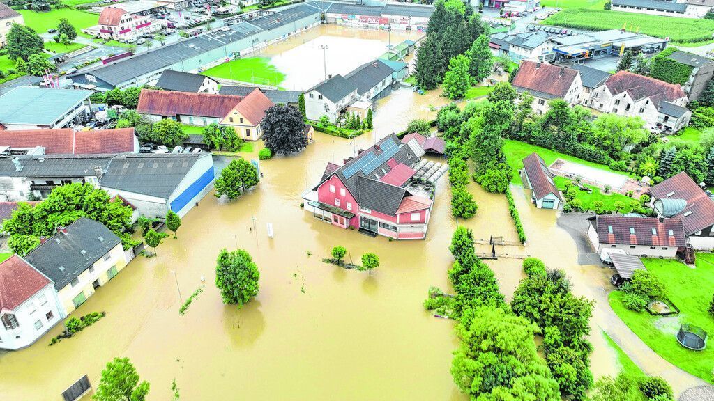 Murenabgänge und Überflutungen