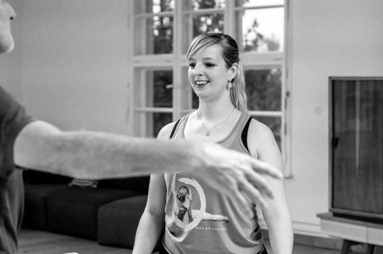 Carina Huber tanzte und tanzt bei verschiedenen Projekten mit. 
