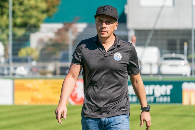 Das Gerüst der Mannschaft steht und zeichnet sich durch Routine aus. Unser Ziel ist es, unserem treuen Anhang wieder attraktiven, offensiven Fußball zu bieten. Vor allem wollen wir jedoch nichts mit dem Kampf um den Klassenerhalt zu tun haben. Rene Wachter, FC Nenzing