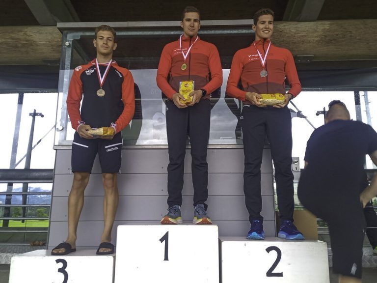 Das Podest bei den Männern: der drittplatzierte Noah Künz, Landesmeister Moritz Meier und Silbermedaillengewinner Jakob Meier. VN