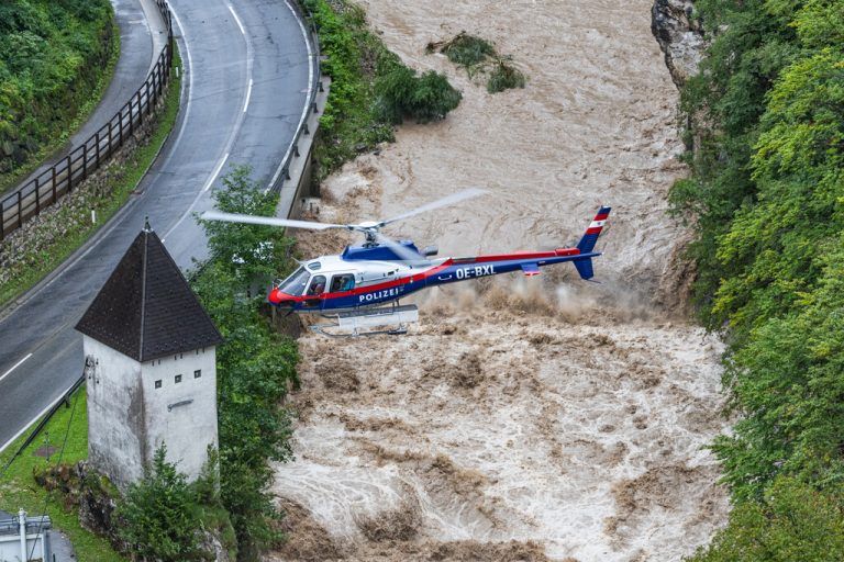 Die Hochwassersituation bleibt im Süden angespannt. apa