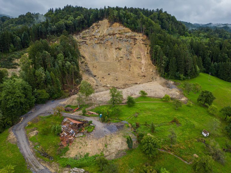Weiteres Haus durch Hangrutsch in Hörbranz zerstört. »A8