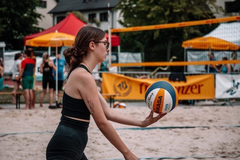 Das Raiffeisen-Beachvolleyball-Turnier kommt bei den Teilnehmern besonders gut an. <span class="copyright">Sarah Wechselberger (8)</span>