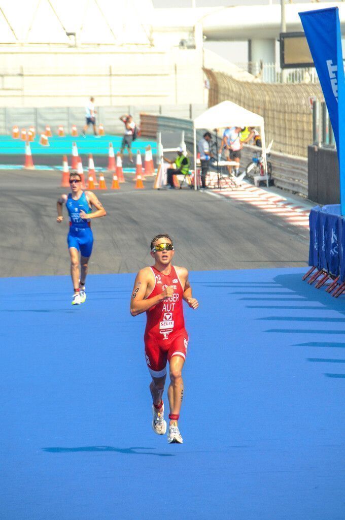 Pauger beim Jannersee-Triathlon am Start