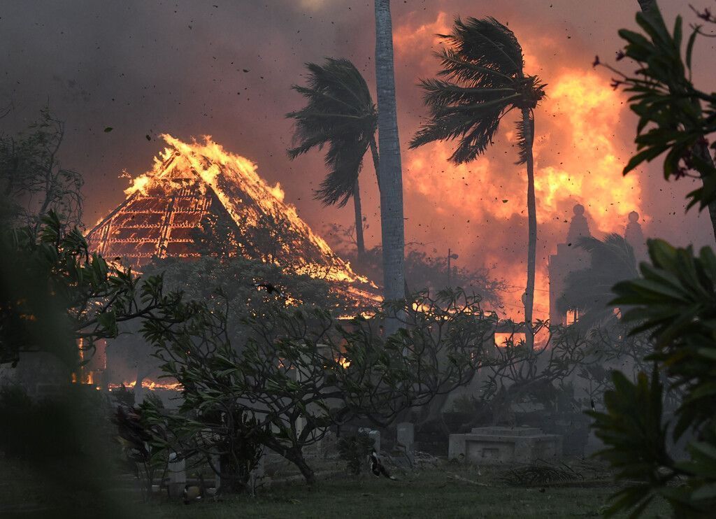 Tausende Menschen nach Inferno auf Hawaii ohne Strom