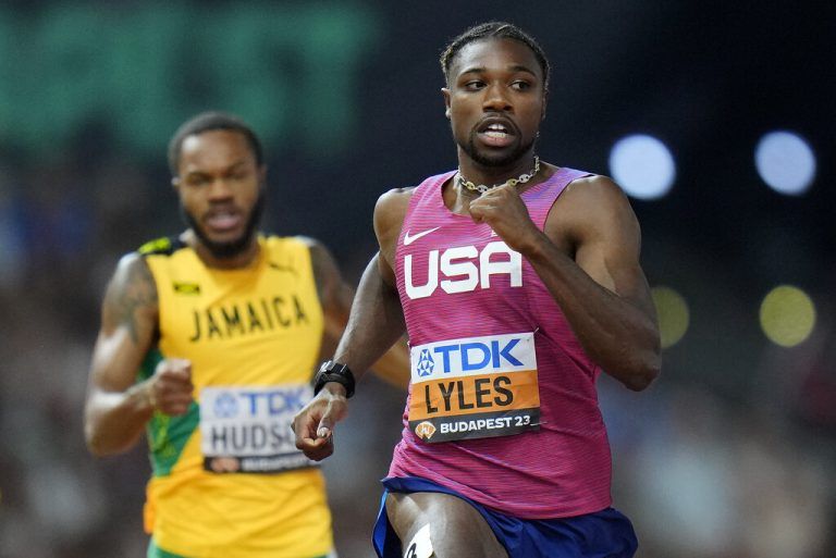 Noah Lyles sprintete locker ins 200-m-Finale, während der Jamaikaner Andrew Hudson, der bei einem Unfall am Auge verletzt wurde, erst durch das Kampfgericht aufstieg. ap