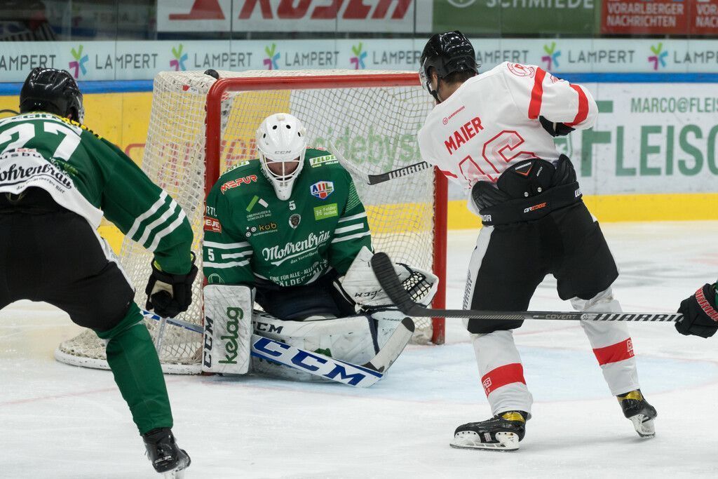 Pioneers und Wälder auf dem Eis