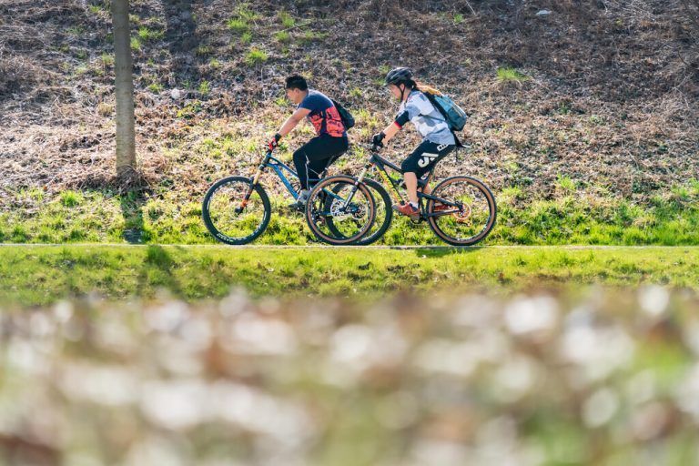 Umweltfreundlich unterwegs: Es werden wieder gute Ideen für mehr „Velokultur“ im Vorarlberger und St. Galler Rheintal gesucht. VN/Stiplovsek