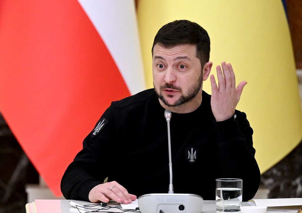 Politik in Kürze