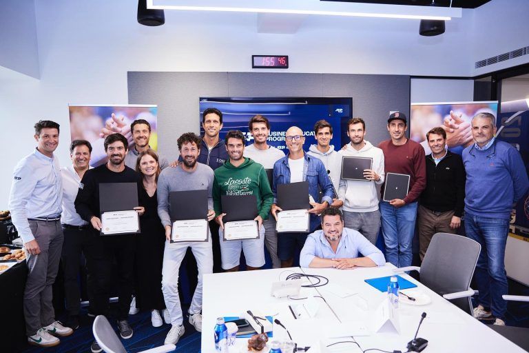 Gruppenbild aller Teilnehmer am ATP-Seminar in New York.