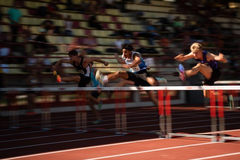 Julian Elender (l.) war die Nummer eins im 110-m-Hürdensprint der U20-Klasse. <span class="copyright">ÖLV</span>