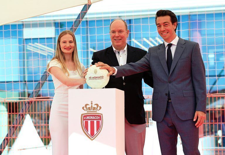 Der Fürst von Monaco Prinz Albert, AS Monaco Vorstandsmitglied Juan Sartori und Ekaterina Rybolovleva, Tochetr von AS Monaco-Präsident Dimitri Rybolovlev. <span class="copyright">apa</span>