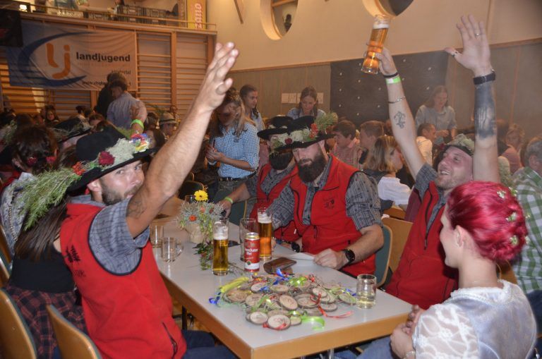 Auch diese Männer hier hatten Spaß.