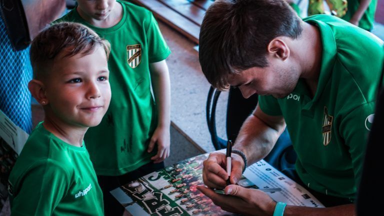 Stefano Surdanovic war beliebt bei den Autogrammjägern.