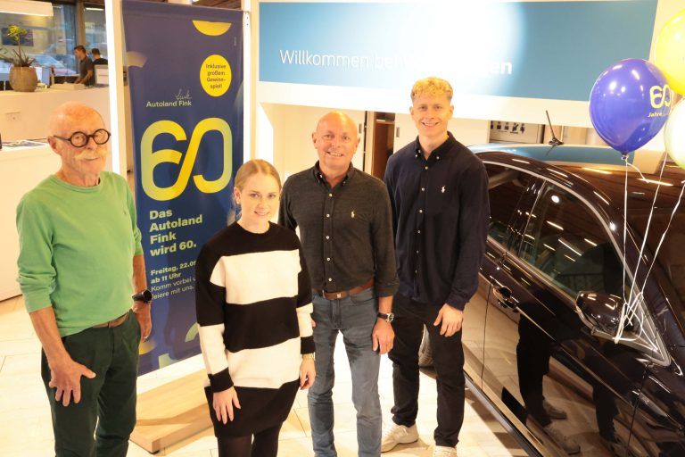 Armin Fink, Enkelin Carla, Sohn Christoph und Enkel Paul. AME