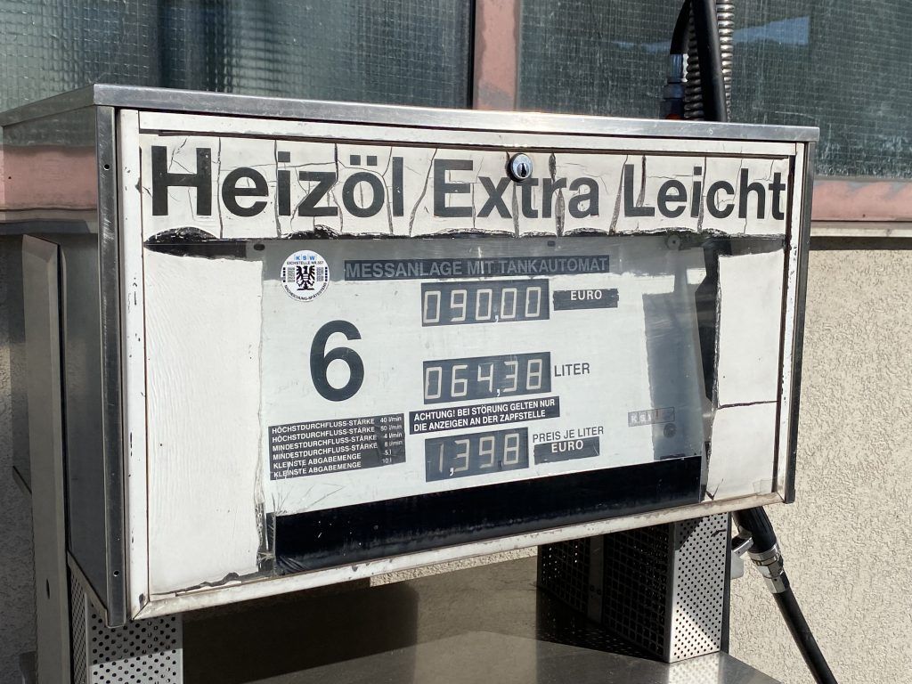 Heizöl gilt einerseits als Brennstoff, andererseits als Mineralölprodukt.