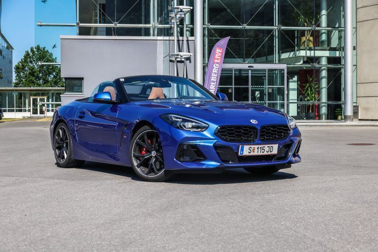 Ästhetik und Athletik in einem: Der Z 4 ist ein Genussmobil mit Biss.