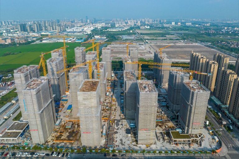 Dieses Luftbild zeigt im Bau befindliche Wohngebäude in Ningbo in Chinas östlicher Provinz Zhejiang. AFP