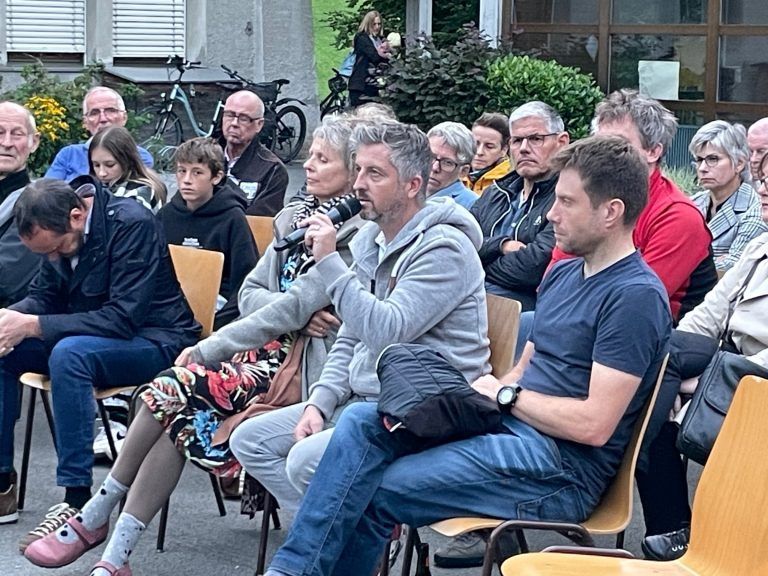 Großer Redebedarf herrschte bei den Anrainern auch heuer zum Thema Verkehr.