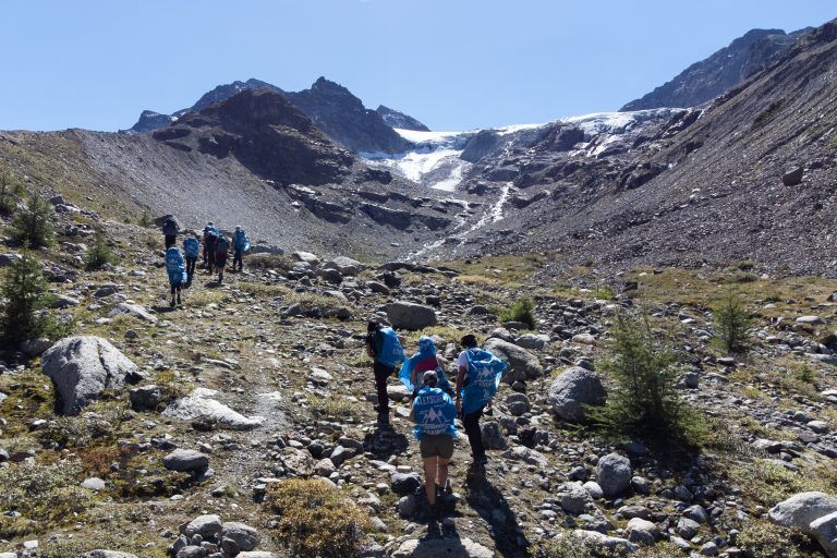 Die Gletscherkarawane machte diesmal Halt beim Ochsentaler Gletscher. <span class="copyright">Legambiente</span>