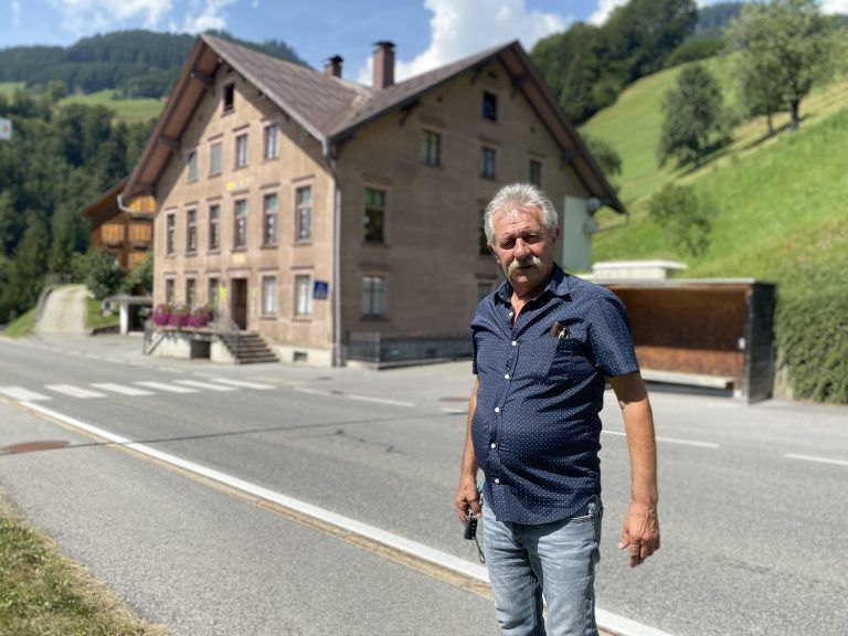 Bürgermeister Alwin Müller weiß, dass man die Sanierung des Schulhauses nicht mehr aufschieben kann.