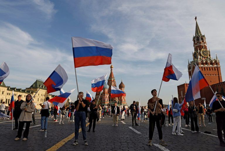 In Moskau wurde die einjährige Annexion von vier ukrainischen Regionen gefeiert.