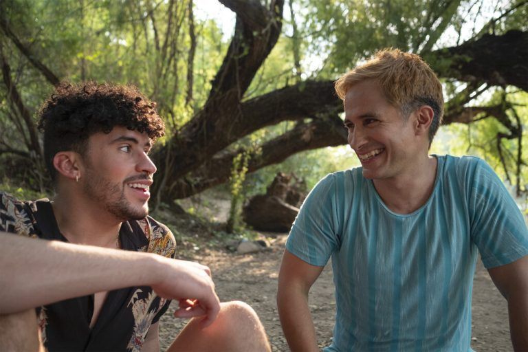 Neben dem mexikanischen Schauspieler Gael García Bernal ist auch Rapstar Bad Bunny (l.) zu erleben. ap