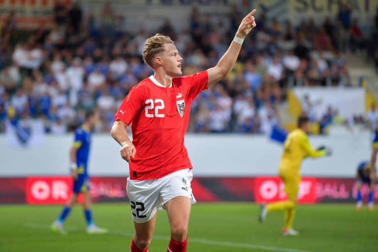 Noah Bischof jubelt beim Heimsieg der U21-Elf über seinen Teamtreffer.gepa