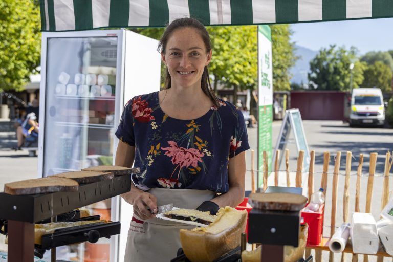 Bei Lucia Flatz gibt es Raclettebrot.