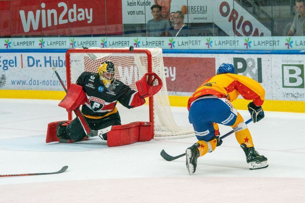 Erster Sieg im ersten Heimspiel