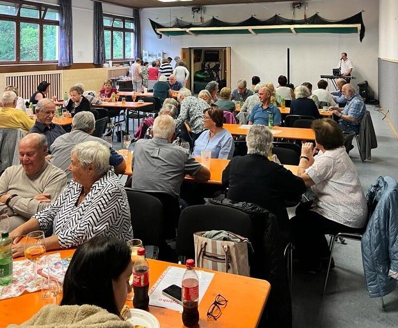 Eingesendet. Vereinsnachrichten aus dem Bezirk
