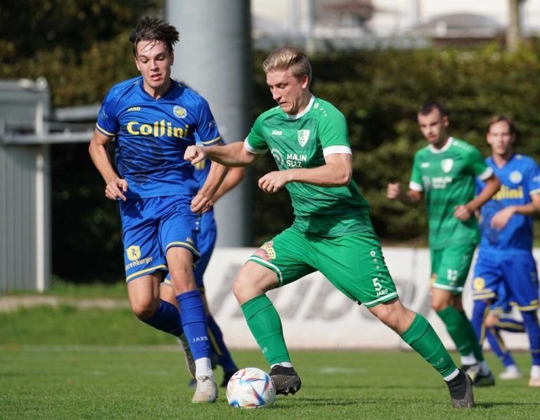 Starke Zweikämpfe um den Ball.FC Sulz