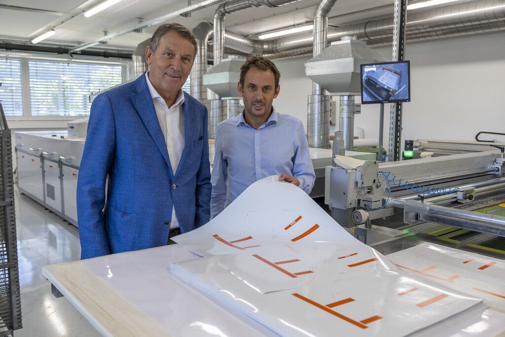 Visuform leuchtet jetzt im neuen Hauptquartier