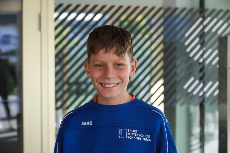 Eigentlich spiele ich Fußball, ich war aber auch schon beim Kindermarathon dabei. An dieser Veranstaltung gefällt mir alles. Levin Tauscher (12) Höchst