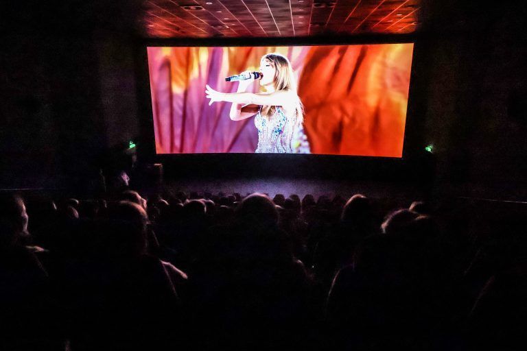 Auch das Cineplexx Hohenems zeigt den Konzertfilm. <span class="copyright">VN/Steurer</span>