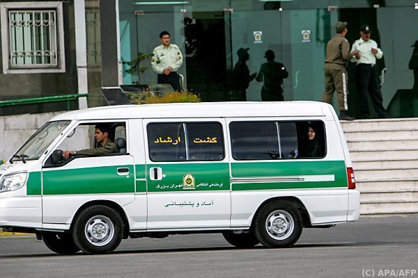 Iranerin nach mutmaßlicher Kontroverse mit Moralpolizei tot