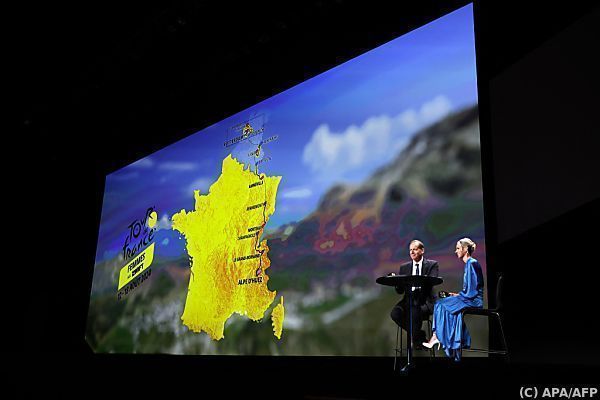 111. Tour de France mit vier Bergankünften, zwei Zeitfahren