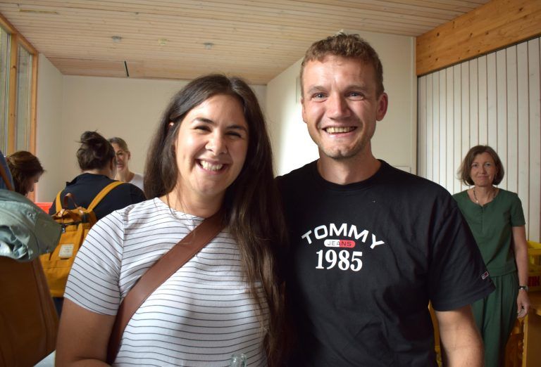 Interessierte Besucher: Barbara Rusch-Bechter und Ewald Bechter.