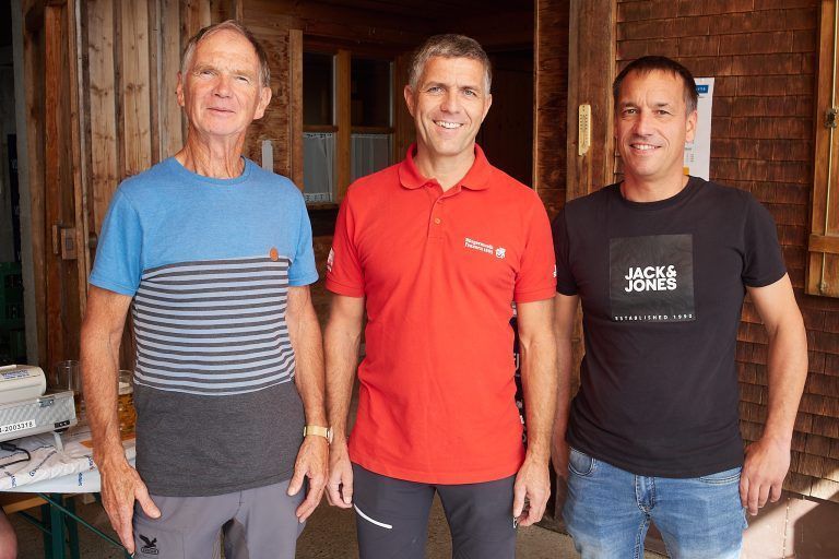 Obmann Bernd Nachbaur (rechts) mit den Vorgängern Christian Peter und Dietmar Kofler.