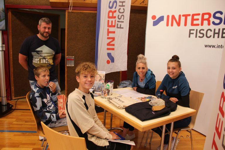 Die Firma Intersport Fischer war auch vertreten.