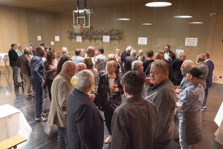 Zahlreiche Besucher und Freunde des KSV Götzis waren bei der Feier dabei.