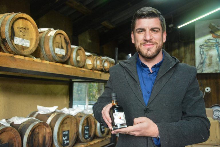 Kevin Manahl hatte die Idee zu dem Chili-Balsamico und hat dafür eigens Chili angebaut.