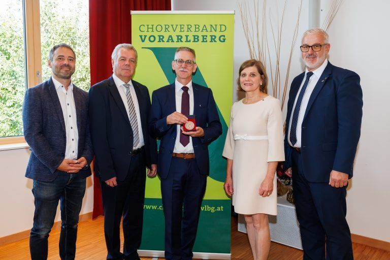 Roland Repnik bekam die „Rudolf von Ems“-Verdienstmedaille. VLK/Hofmeister