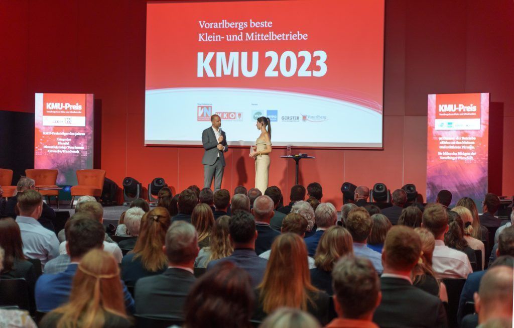 Scheinwerfer auf die starken Kleinen