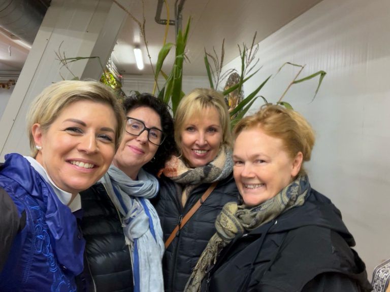 Handgemachte Dekorationen und Gaumenfreuden erfreuten die Besucher auf dem Sennhof. <span class="copyright">VN-TK (7)</span>