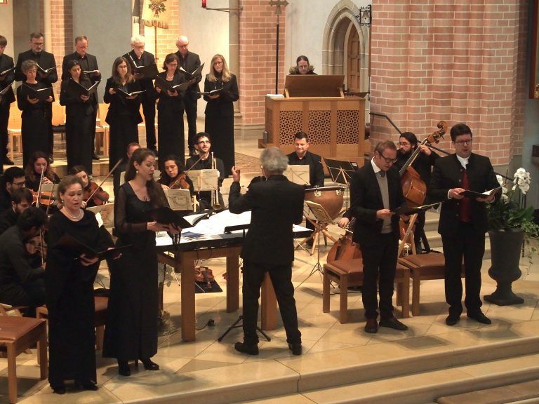 Die vier Gesangssolisten v.l.n.r. Birgit Plankel, Sopran, Lea Elisabeth Müller, Mezzosopran, Robert Buckland, Tenor, Clemens Morgenthaler, Bass. <span class="copyright">Fritz Jurmann</span>