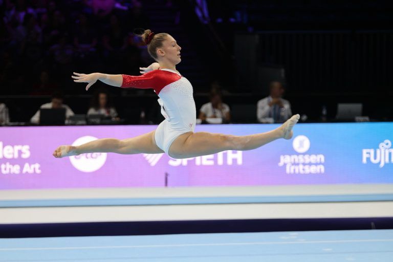 Kunstturnerin Leni Bohle lieferte bei ihrem WM-Debüt in der Frauenklasse eine gelungene Talentprobe ab.<span class="copyright">Turnsport Austria</span>