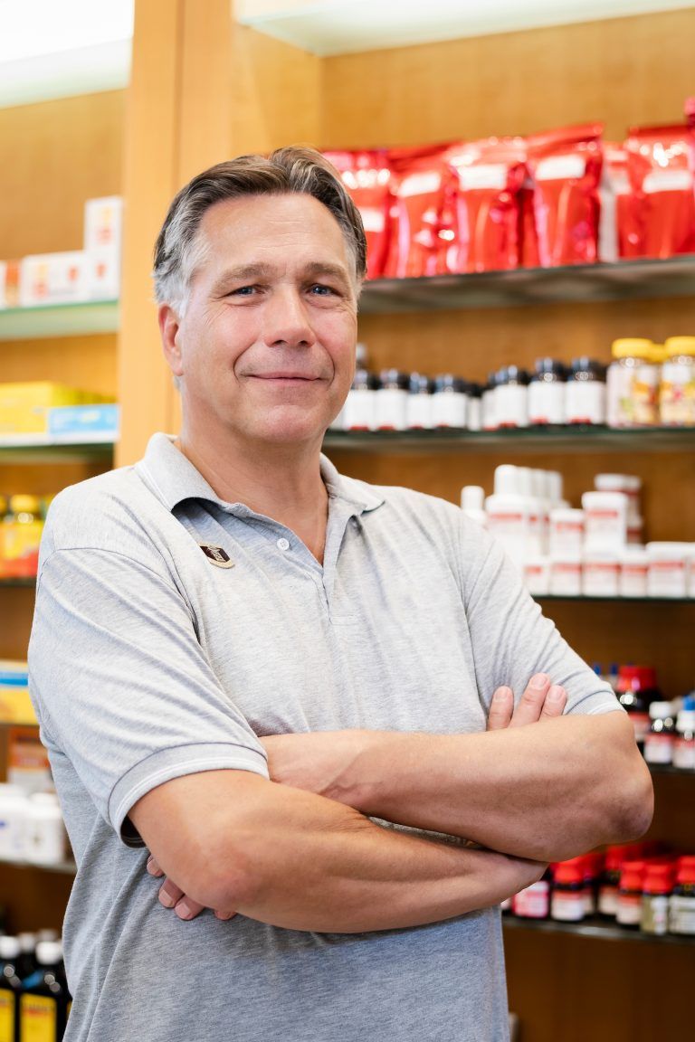 Mag. pharm. Christof van Dellen