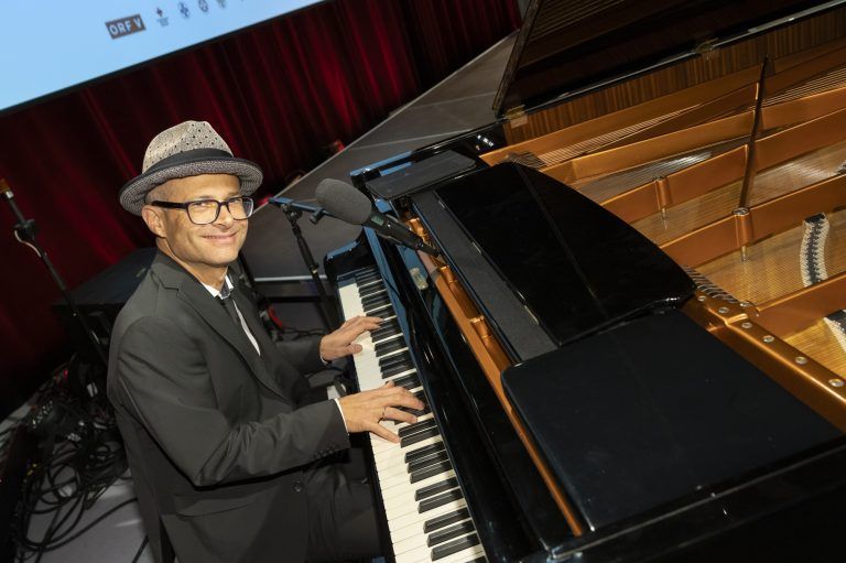 Musiker ChristophWaibel.